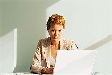 反乌托邦游戏《美国阿卡迪亚》公布 首曝预告和截图